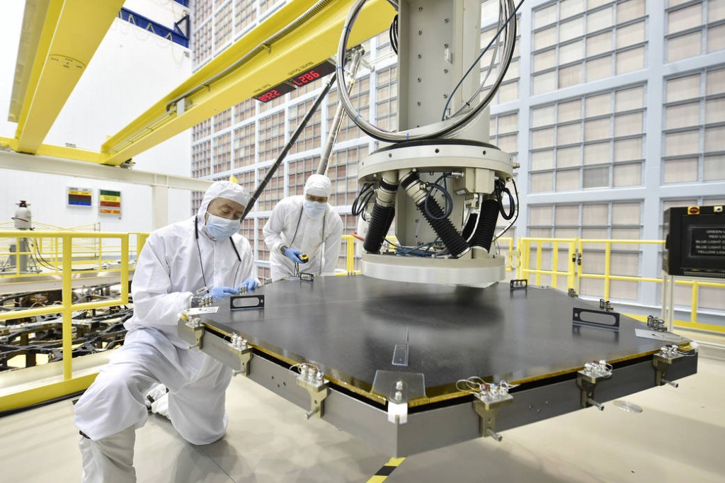 James Webb Space Telescope Mirror Mounted on the Robotic Arm