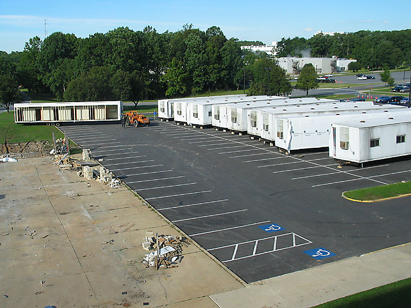 D818,Trailers-lined-up.jpg